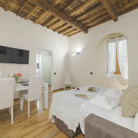 Signoria Imperial Apartment Florence