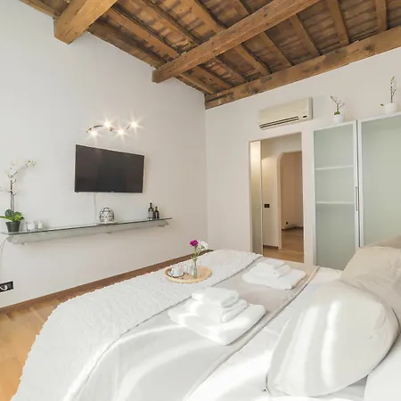 Signoria Imperial Apartment
